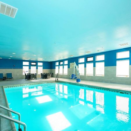 Hampton Inn Гарден-Сити Экстерьер фото